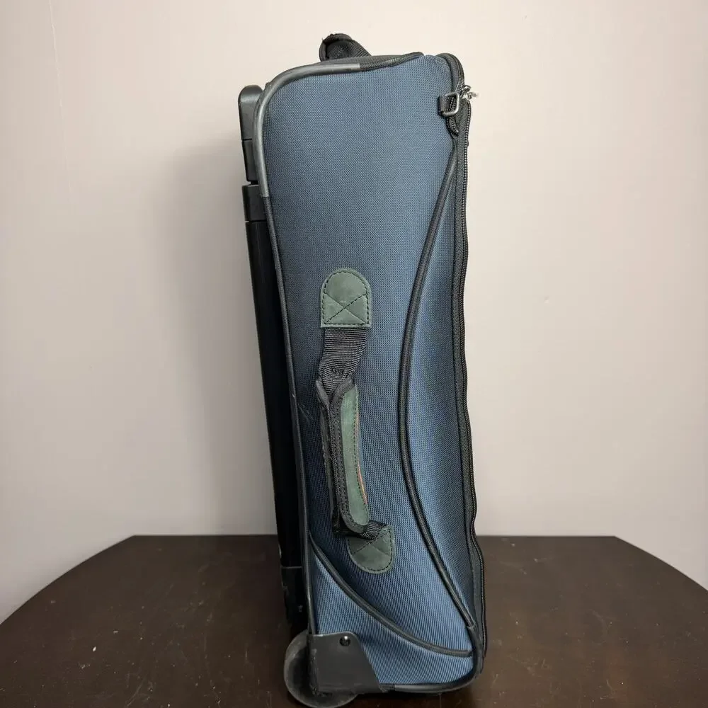 Briggs & Riley Transcend 23” Upright Rolling Duffle Luggage Blue TDUD526 $399